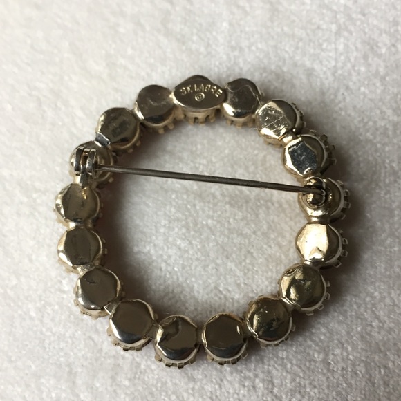 Vintage St Labre Signed Red Rhinestone Circle Pin - Picture 3 of 6